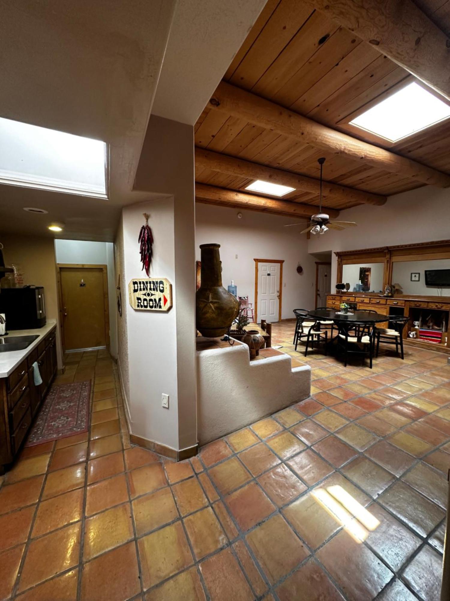 Adobe Rose Boutique Inn Artesia Εξωτερικό φωτογραφία